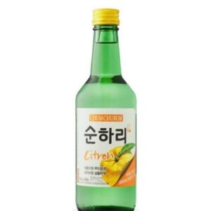 Soju coreano sabor limón, bebida tradicional con toque cítrico y refrescante